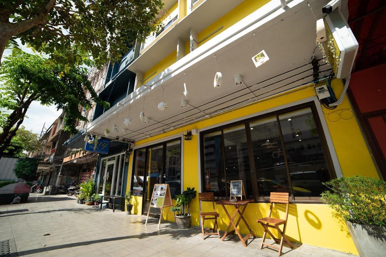 Oyo 480 Lemon Siam Hostel Bangkok Exterior photo